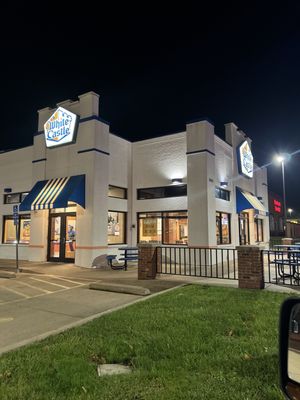 White Castle by null