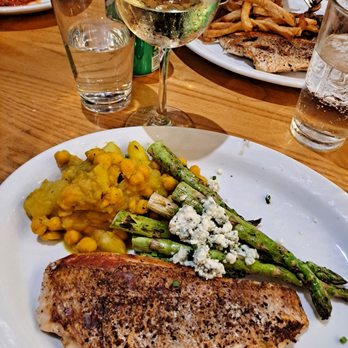 Blue Collar - Crispy Hog Snapper w Curry Chickpeas & Potatoes and Asparagus - Comfort Food Near Me - Miami, Florida