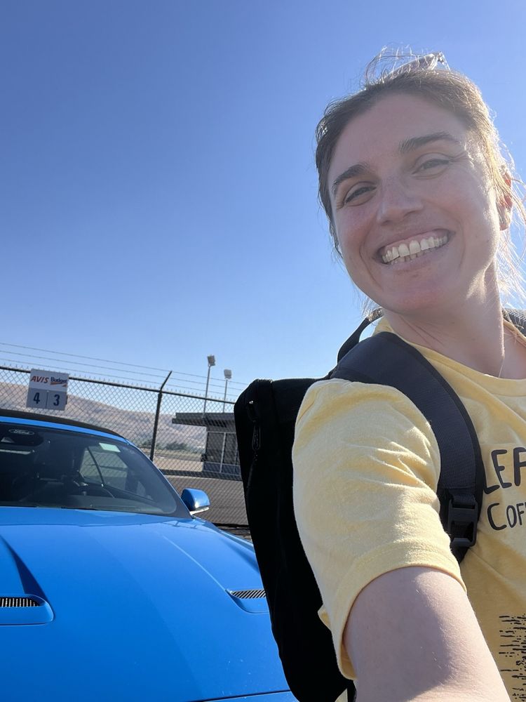 HERTZ RENT A CAR Updated July 2024 22 Reviews 2300 W Washington