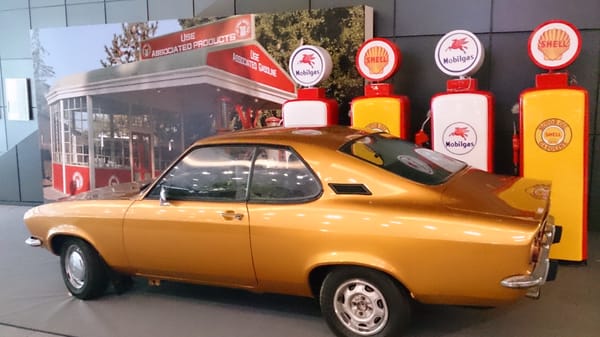 Orchard Central by null