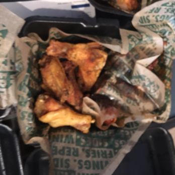 Wingstop - Chicken Wings Near Me - Walnut, California