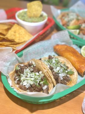 Taco Moro by null
