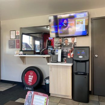 Jiffy Lube - Auto Repair Near Me - Waldorf, Maryland