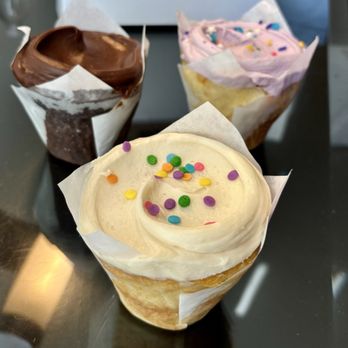Baked & Wired - Vanilla Vanilla Cupcake - Bakeries Near Me - Washington, DC, District of Columbia