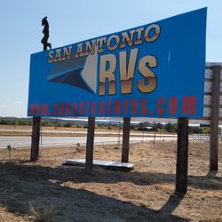 San Antonio RVs - Spring Branch
