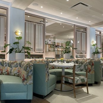 Honeybelle - Booths. - Breakfast & Brunch Near Me - Palm Beach Gardens, Florida Honeybelle - Booths. - Breakfast & Brunch Near Me - Palm Beach Gardens, Florida