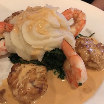 Bin 100 Restaurant - Monkfish and shrimp - Italian Near Me - Milford, Connecticut