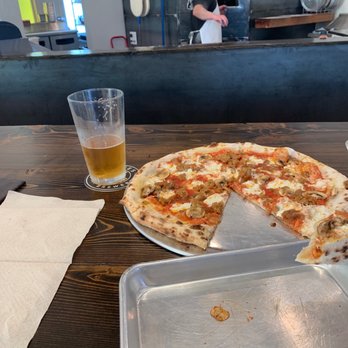 Grace and Hammer - Pizza Near Me - Redmond, Oregon