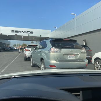 Longo Lexus - Line of cars. Why schedule so many appointments at the same time? - Car Dealers Near Me - El Monte, California Longo Lexus - Line of cars. Why schedule so many appointments at the same time? - Car Dealers Near Me - El Monte, California