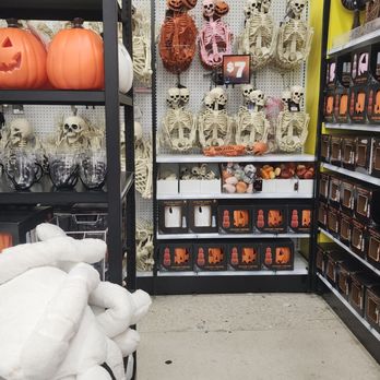 Five Below - Accessories Near Me - Boynton Beach, Florida
