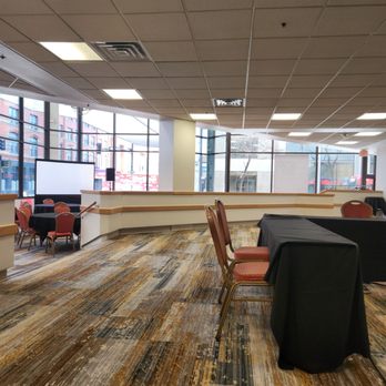 Des Moines Marriott Downtown - Hotels Near Me - Des Moines, Iowa
