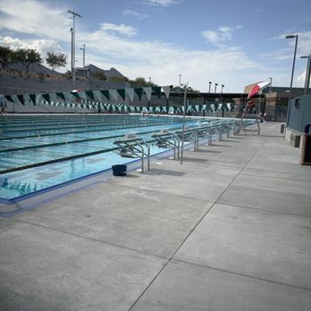 Pavilion Center Pool - Swimming Pools Near Me - Las Vegas, Nevada