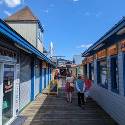 Old Orchard Beach - Almost every stall is closed