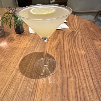Finch & Fork - Watered down Smoke & Honey - New American Near Me - Santa Barbara, California