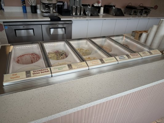 MOMU Ice Cream by null