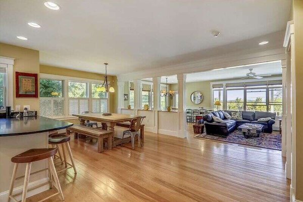 Stowe Country Homes by null