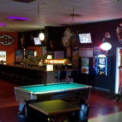Legends Sports Bar & Grill