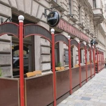 The Highlander - Pubs Near Me - Vienna, 9 The Highlander - Pubs Near Me - Vienna, 9