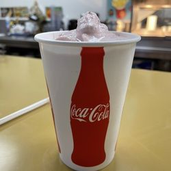 John's Char Burger - Strawberry shake