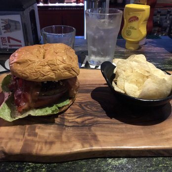The Monkey Bar - Not your typical burger - Pizza Near Me - Indialantic, Florida