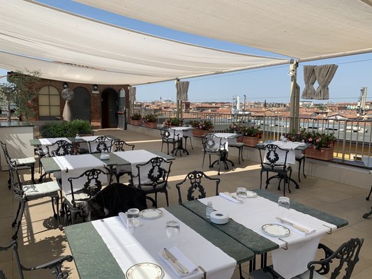 Hotel Due Torri by null