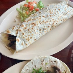 Los Amigos Dos - Beef Steak Burrito