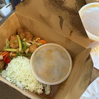 Sistory - Paradise Pla Krob leaked all over the top and bag - fish a bit too sweet - Thai Near Me - Albany, California Sistory - Paradise Pla Krob leaked all over the top and bag - fish a bit too sweet - Thai Near Me - Albany, California