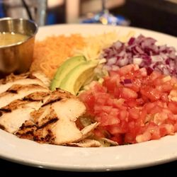 Village Vintner Winery, Brewery & Restaurant - Chef's Salad (minus bacon)