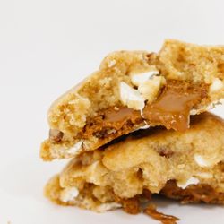 Chip Cookies - Chip Cookies biscoff chip -- a gourmet chip cookie made with biscoff cookies, white chocolate chips + stuffed with biscoff cookie butter