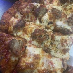 Naughty Pine Pizza - Meatball pizza to die for.