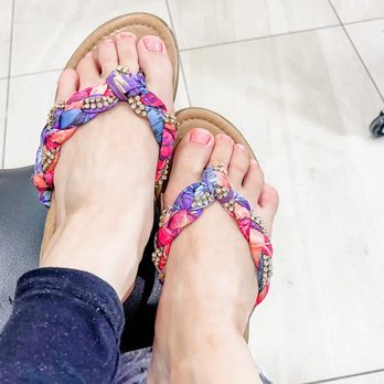 Dazzling Nails Spa - Color 84 gel with added sparkle - Nail Salons Near Me - Brentwood, California Dazzling Nails Spa - Color 84 gel with added sparkle - Nail Salons Near Me - Brentwood, California