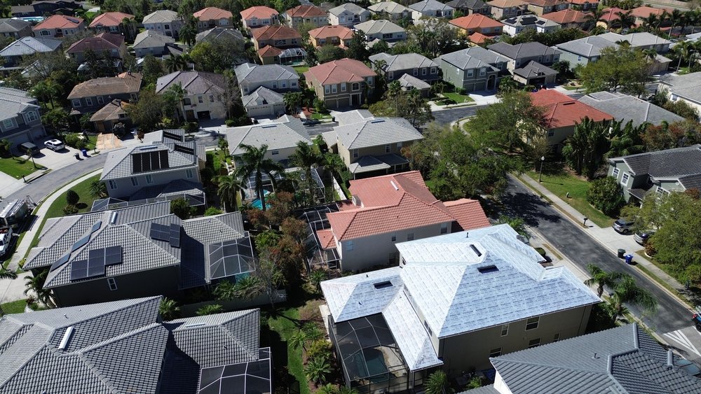 Slide of Storm Peak Roofing