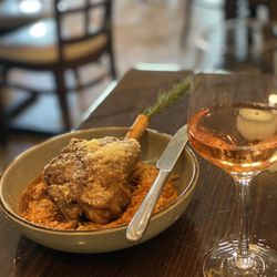 Ela Mesa Taste Of Greece - Lamb shank with orzo
