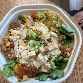 sweetgreen - Healthy Salads, Bowls and Wraps - Picnic Bowl - Salad Near Me - Nashville, Tennessee sweetgreen - Healthy Salads, Bowls and Wraps - Picnic Bowl - Salad Near Me - Nashville, Tennessee