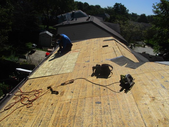 Slide of Exterior Roofing Professionals
