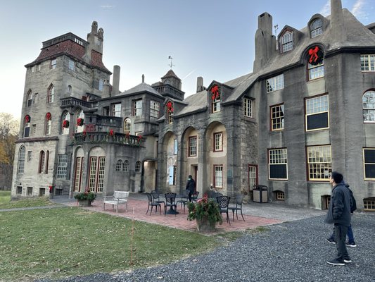 Fonthill Castle by null