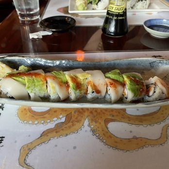 Sushi Yoshi - Tim Tim Roll* - Sushi Bars Near Me - Vienna, Virginia