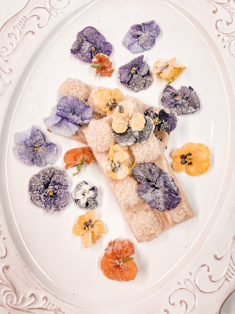 Music City Chocolates & Confections Logo