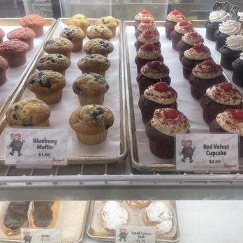 Leonard's Bakery - Muffins-cupcakes - Bakeries Near Me - Honolulu, Hawaii