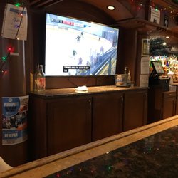 Manny's Pub