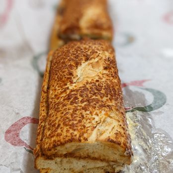 Quiznos - Rosemary parmesan bread - Sandwiches Near Me - Markham, Ontario