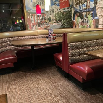 Applebee's Grill + Bar - Interior seating - American Near Me - Winchester, Virginia Applebee's Grill + Bar - Interior seating - American Near Me - Winchester, Virginia