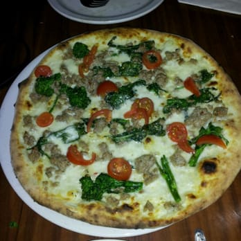 Pizzeria 22 - Pizza Near Me - Seattle, Washington