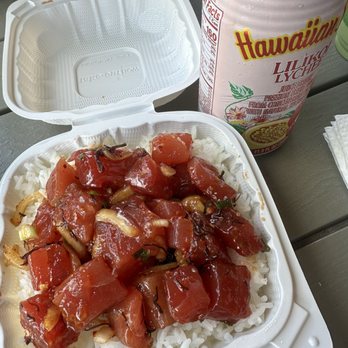 Ono Seafood - Ahi Poke - Seafood Near Me - Honolulu, Hawaii