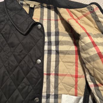 Hamilton Cleaners - A winter jacket - Dry Cleaning Near Me - Huntington Beach, California Hamilton Cleaners - A winter jacket - Dry Cleaning Near Me - Huntington Beach, California