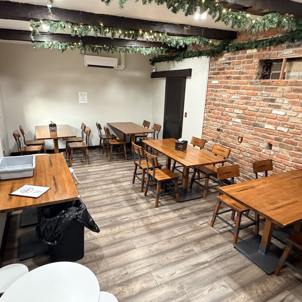 MI Grounds - Back seating - Coffee & Tea Near Me - Plainwell, Michigan MI Grounds - Back seating - Coffee & Tea Near Me - Plainwell, Michigan