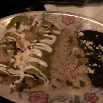 La Contenta Oeste - Mexican Near Me - New York, New York