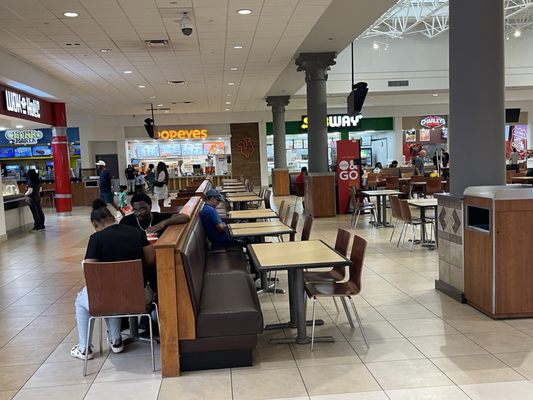 Coral Square by null