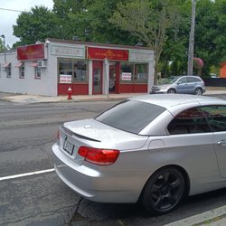 New York Avenue Pizza - Front of former Giuseppe's Pizza, now New York Avenue Pizza