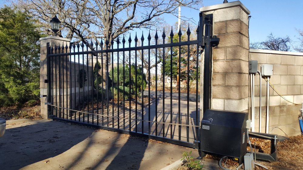 Slide of Atlas Roof And Fence